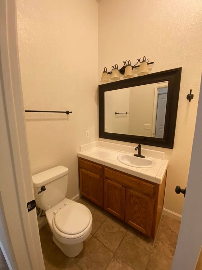 Building Photo - Lovely 2 bedroom, 2 bath home on Dolcetto Court coming soon!