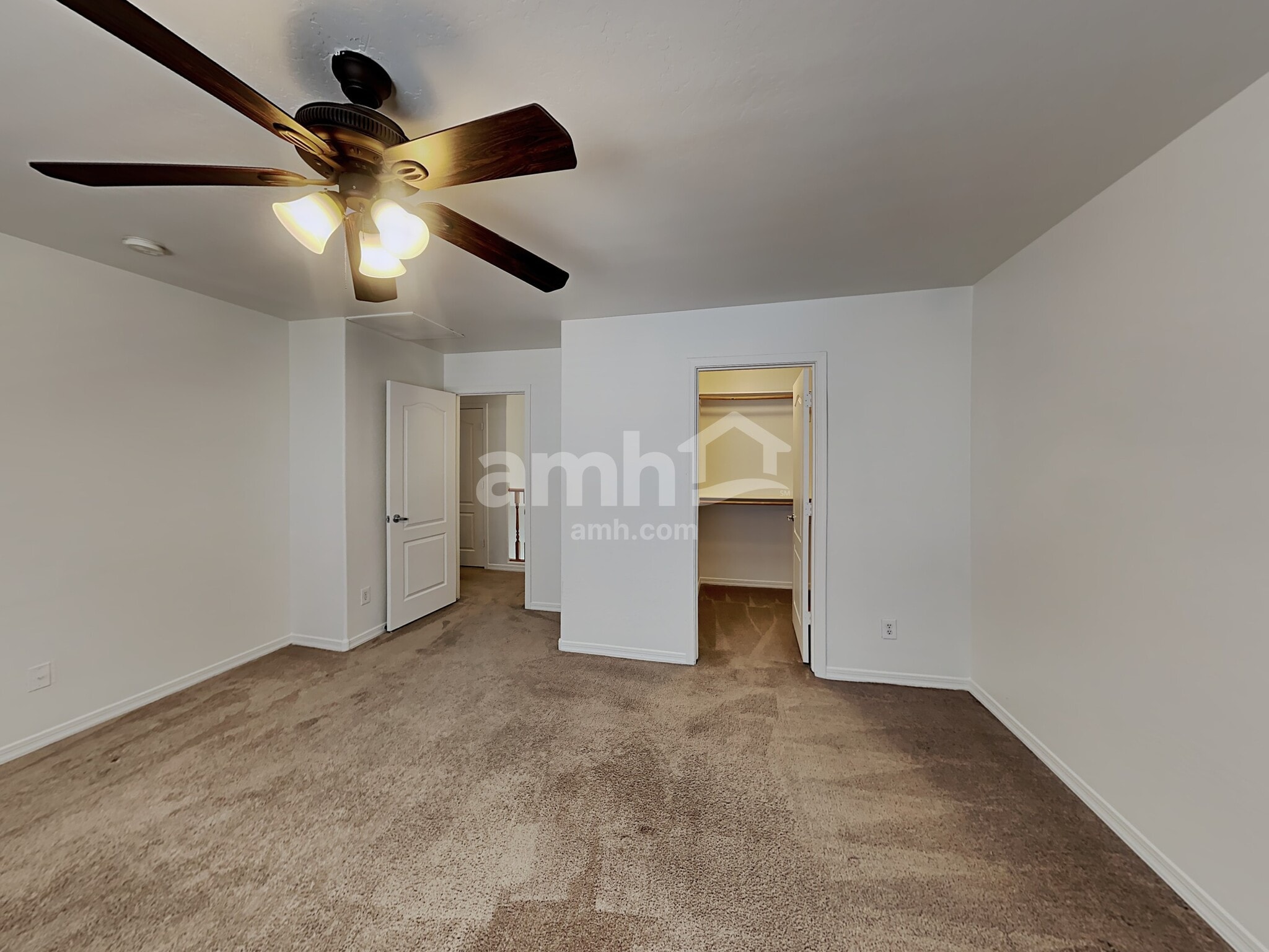 Building Photo - 17403 W Langer Ln