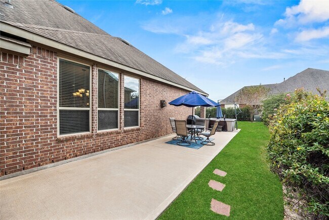 Building Photo - 6407 Sunstone Falls Ln