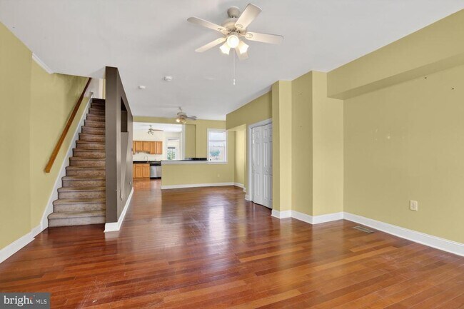 Building Photo - 219 Hermitage St