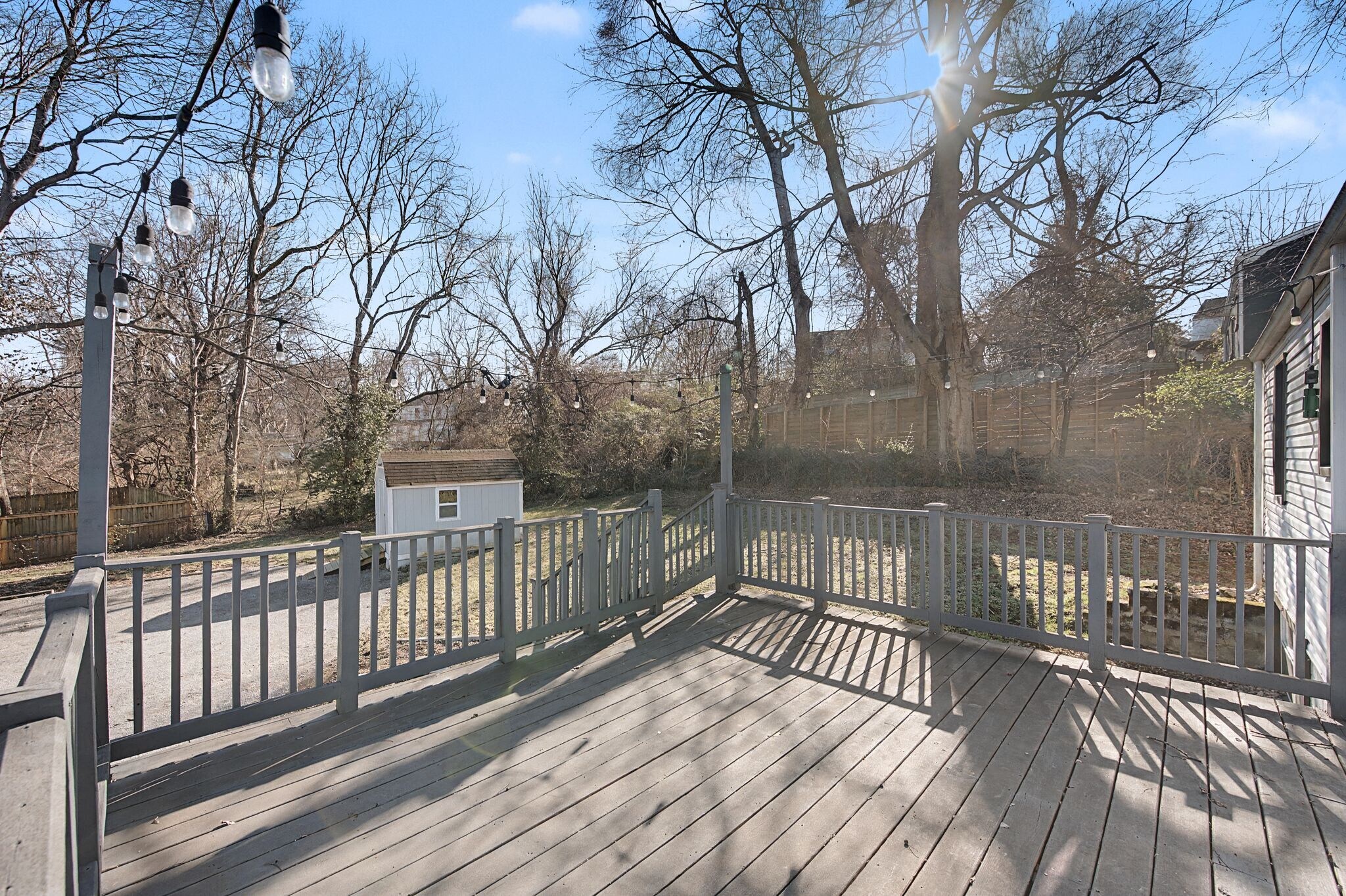 Building Photo - 2204 Sandra Dr