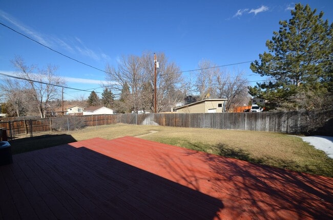 Building Photo - 4 bedroom home in Northglenn.  Newer paint with a large floor plan, wood floors & large deck for ...