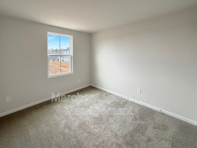 Building Photo - 305 Mancini Dr