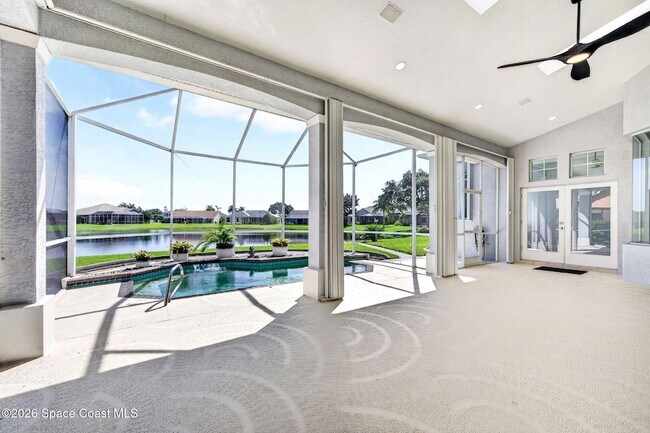 Building Photo - 975 Wildwood Dr