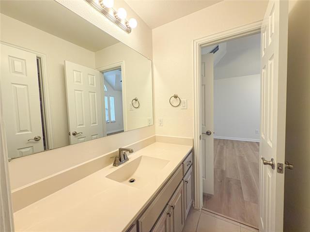 Building Photo - 12005 Beckton St