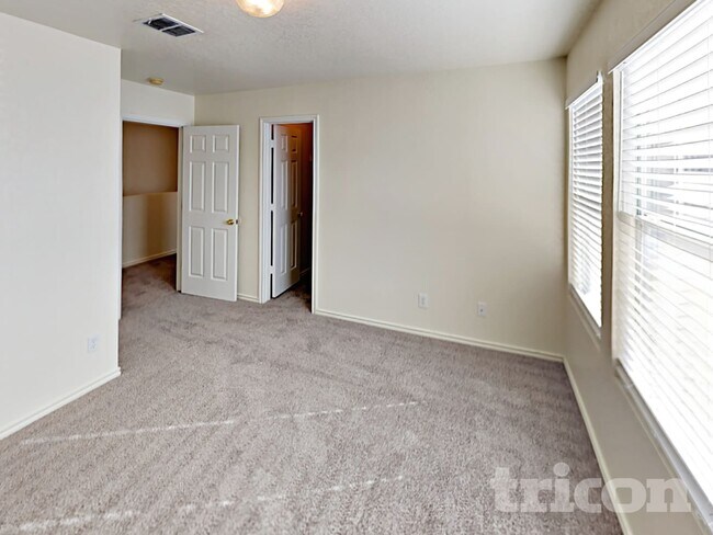 Building Photo - 9939 Amber Breeze