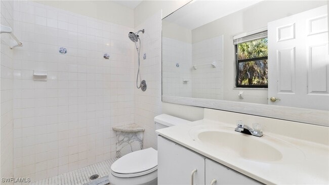 Building Photo - 4661 5th Ave SW