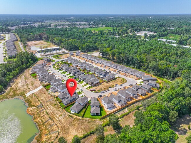 Building Photo - 7762 Bergamot Cir