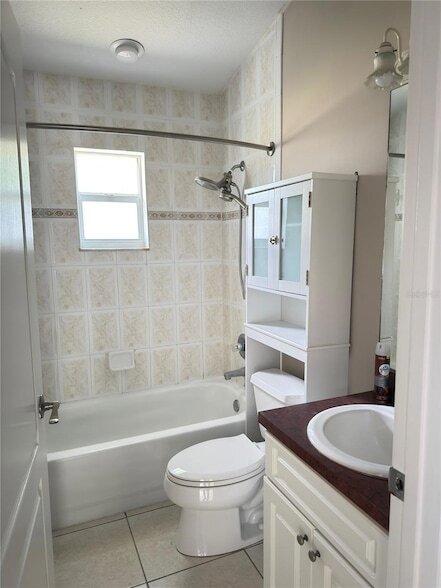 Building Photo - 6303 Little River Dr