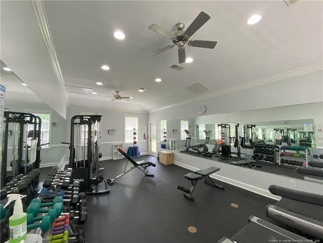 Building Photo - 411 Gallery Dr