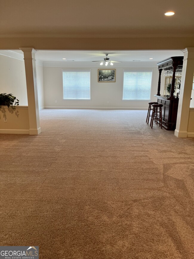 Building Photo - 6411 Hickory Springs Cir