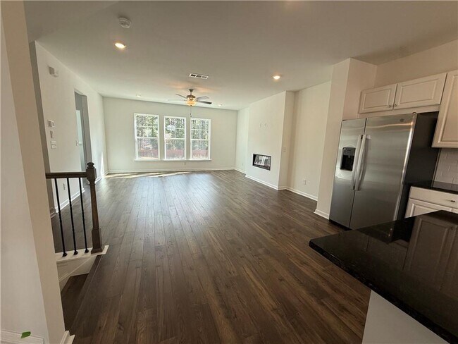 Building Photo - 6103 Wayburn St