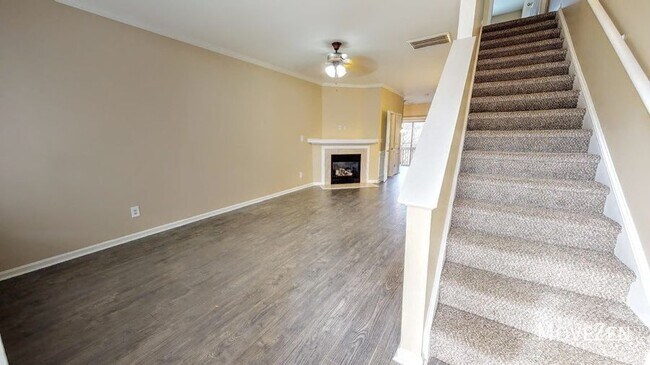 Building Photo - 4962 Kotlik Dr