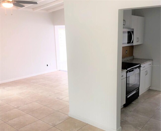 Building Photo - 2921 Greenbriar St