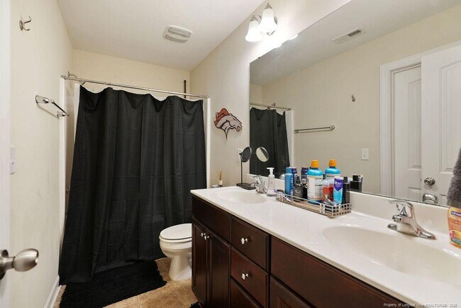 Building Photo - 34 Coswell Ct