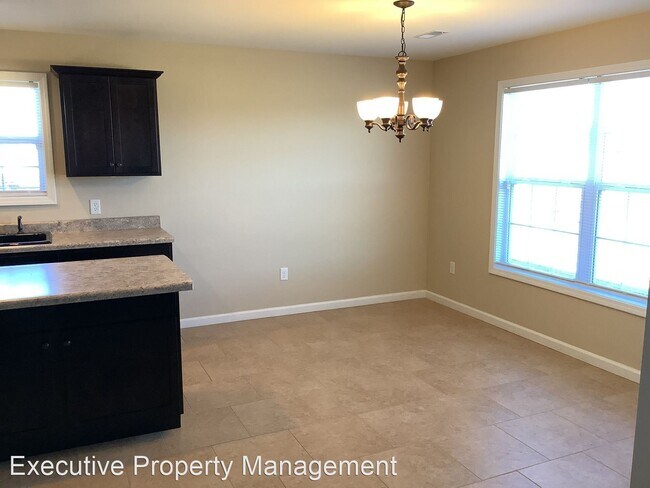 Building Photo - 3 br, 2 bath House - 212 Sun Valley Ct