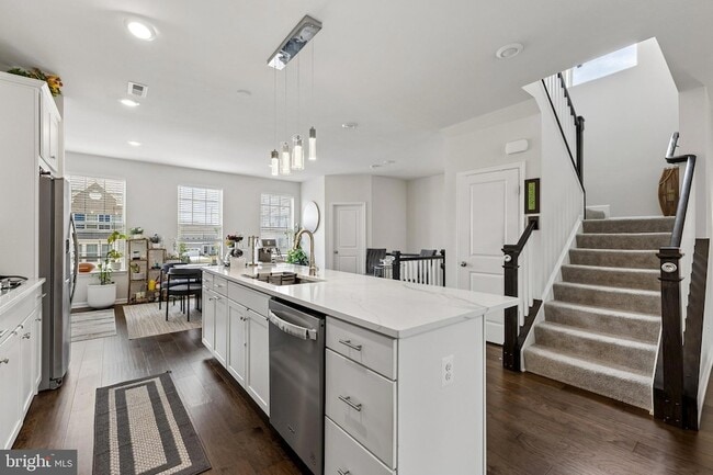 Building Photo - 9300 Barnes Lp