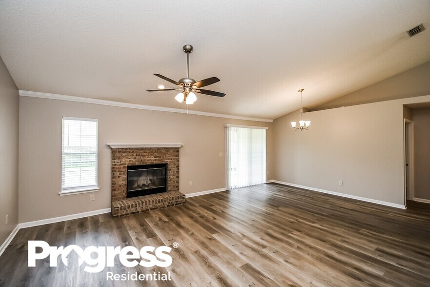 Building Photo - 3152 Olde Sutton Parke Dr