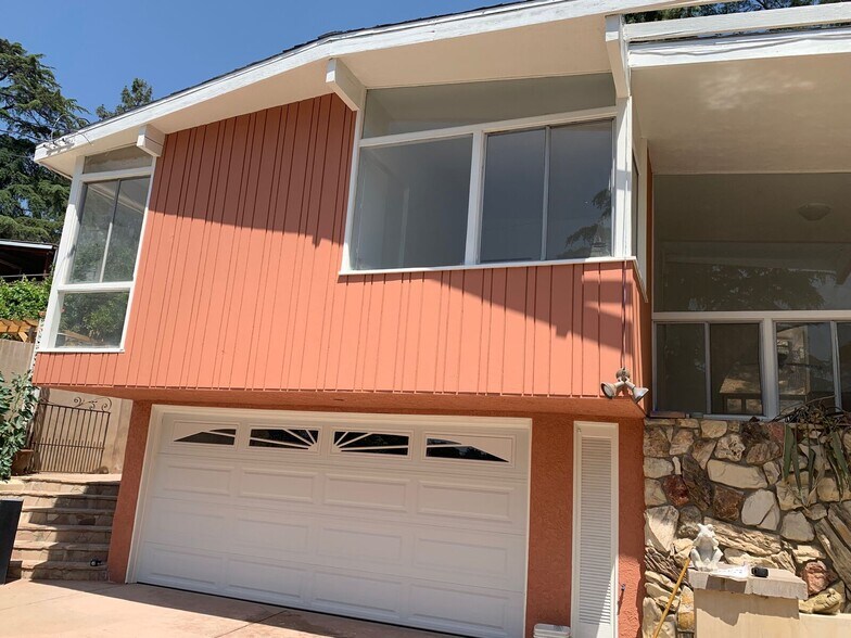 Garage below bedrooms 1&2 - 10458 Pearson Pl