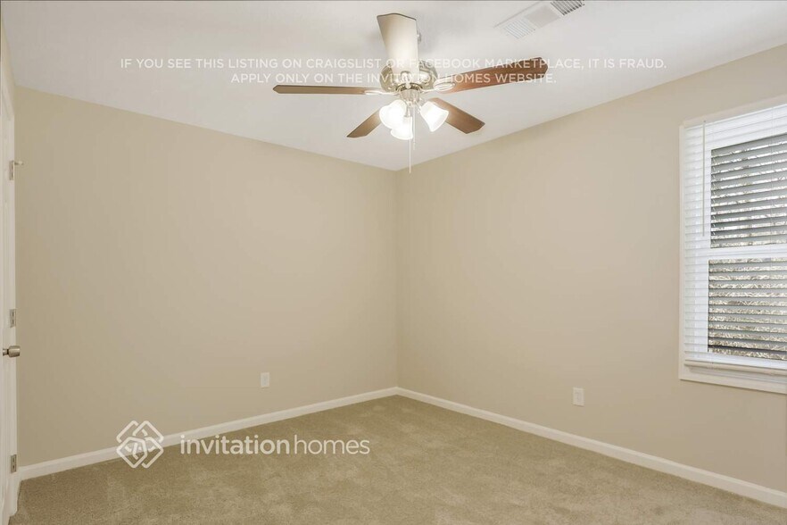 Building Photo - 2041 Wendover Dr