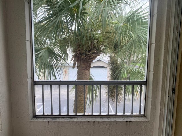 Building Photo - 2881 N Oakland Forest Dr