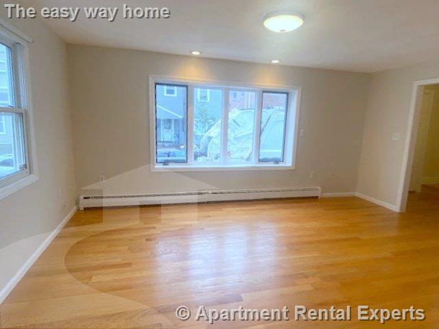 Building Photo - 66 Cedar St