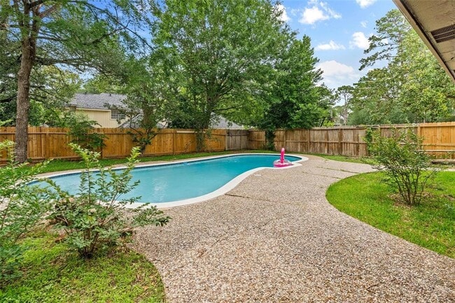 Building Photo - 5502 Graystone Ln