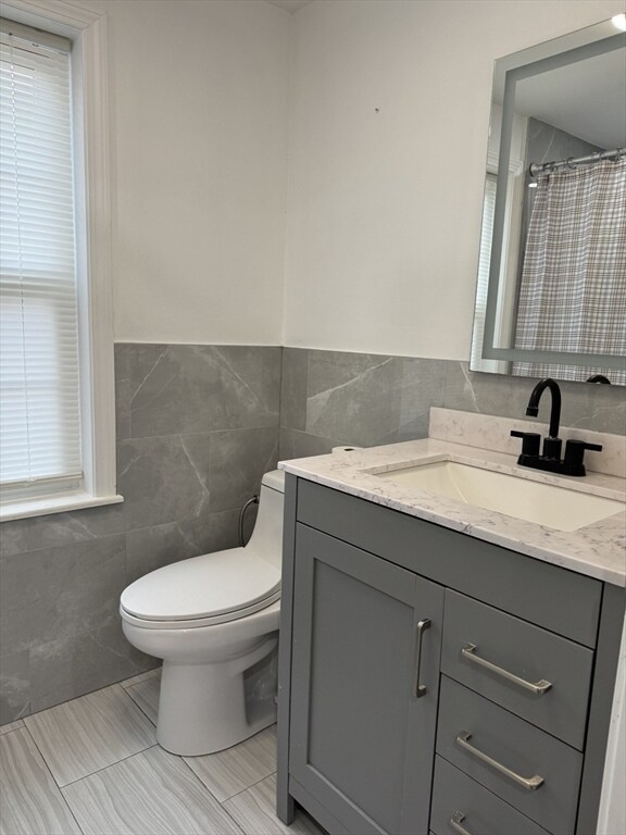 Building Photo - 58 Hartford St