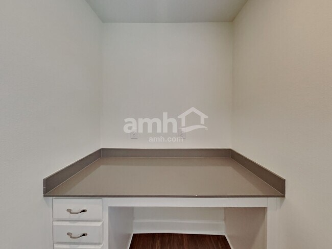 Building Photo - 29648 Passerine Ct