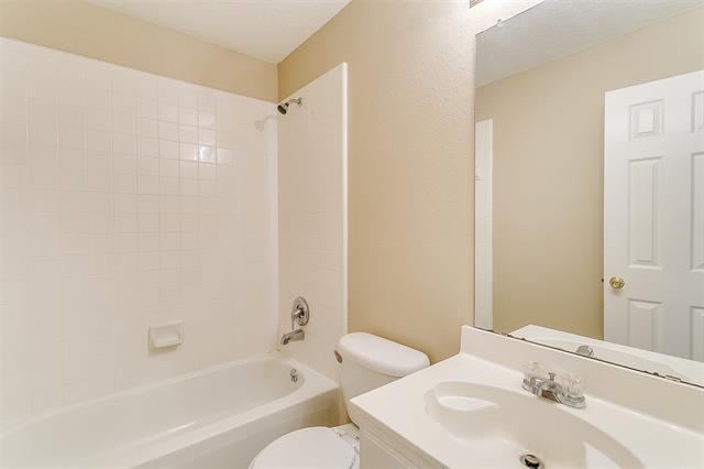 Building Photo - 4434 Santa Fe Ln