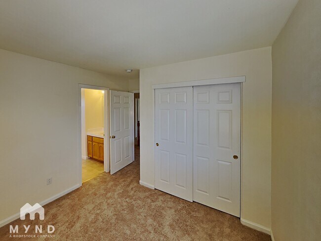 Building Photo - 5053 Moccasin Way