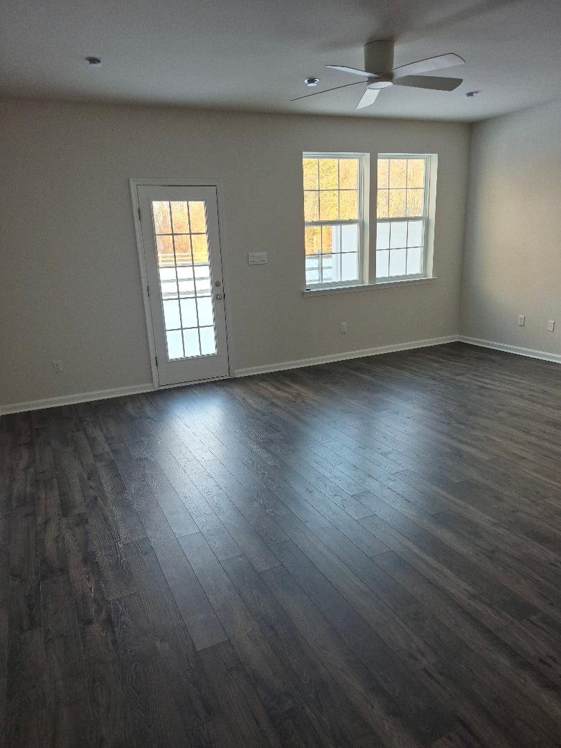 Building Photo - 325 Mazzeo Dr