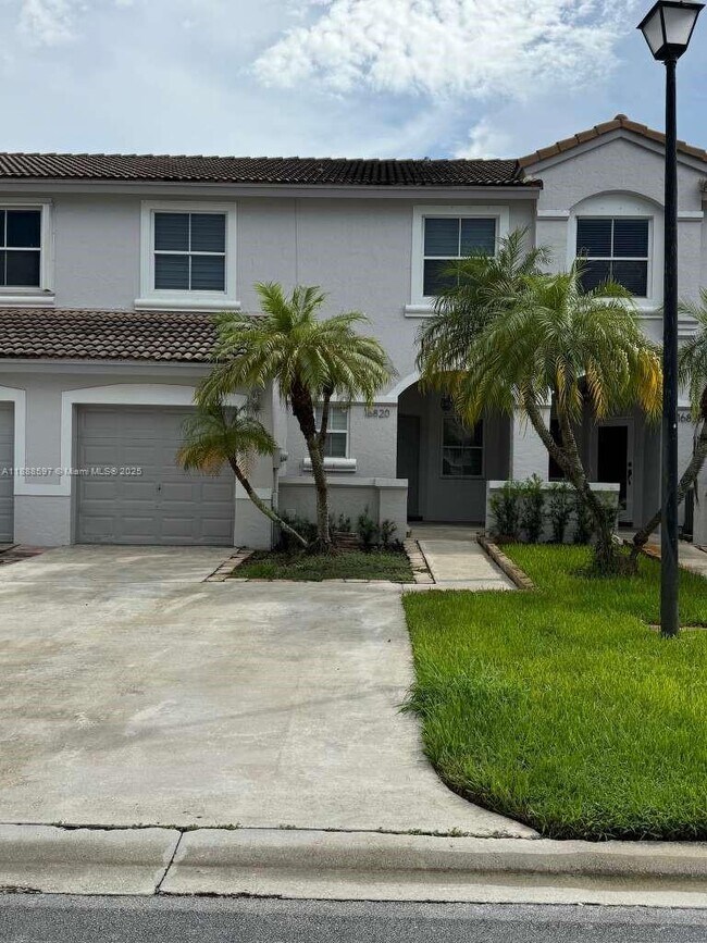 Primary Photo - 16820 SW 1st Manor