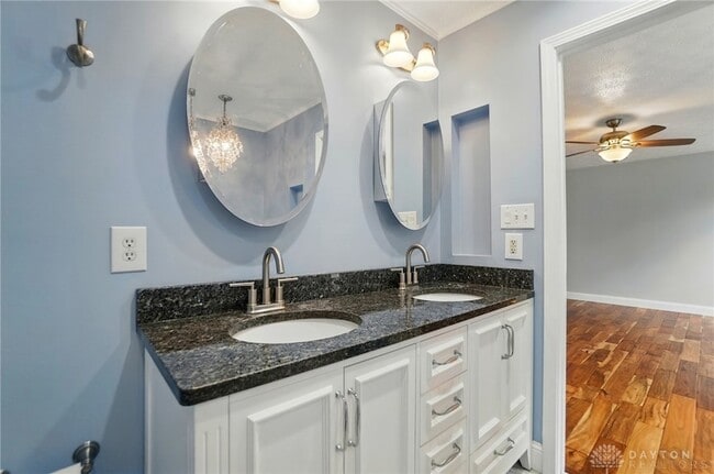 Building Photo - 2139 Pacer Trail