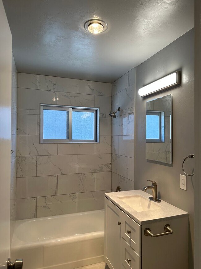 Building Photo - 4225 Kansas St