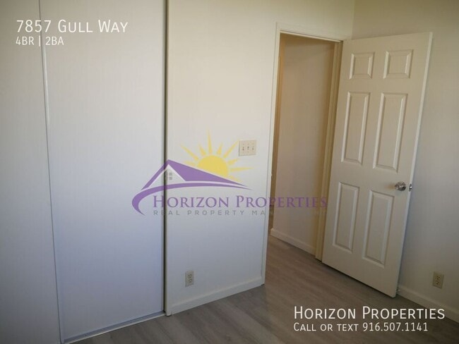 Building Photo - 7857 Gull Way