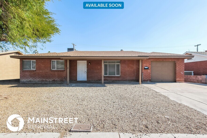 Primary Photo - 3619 N 48th Ave
