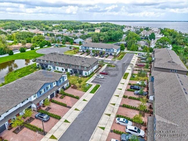 Building Photo - 432 Cape Honeysuckle Pl