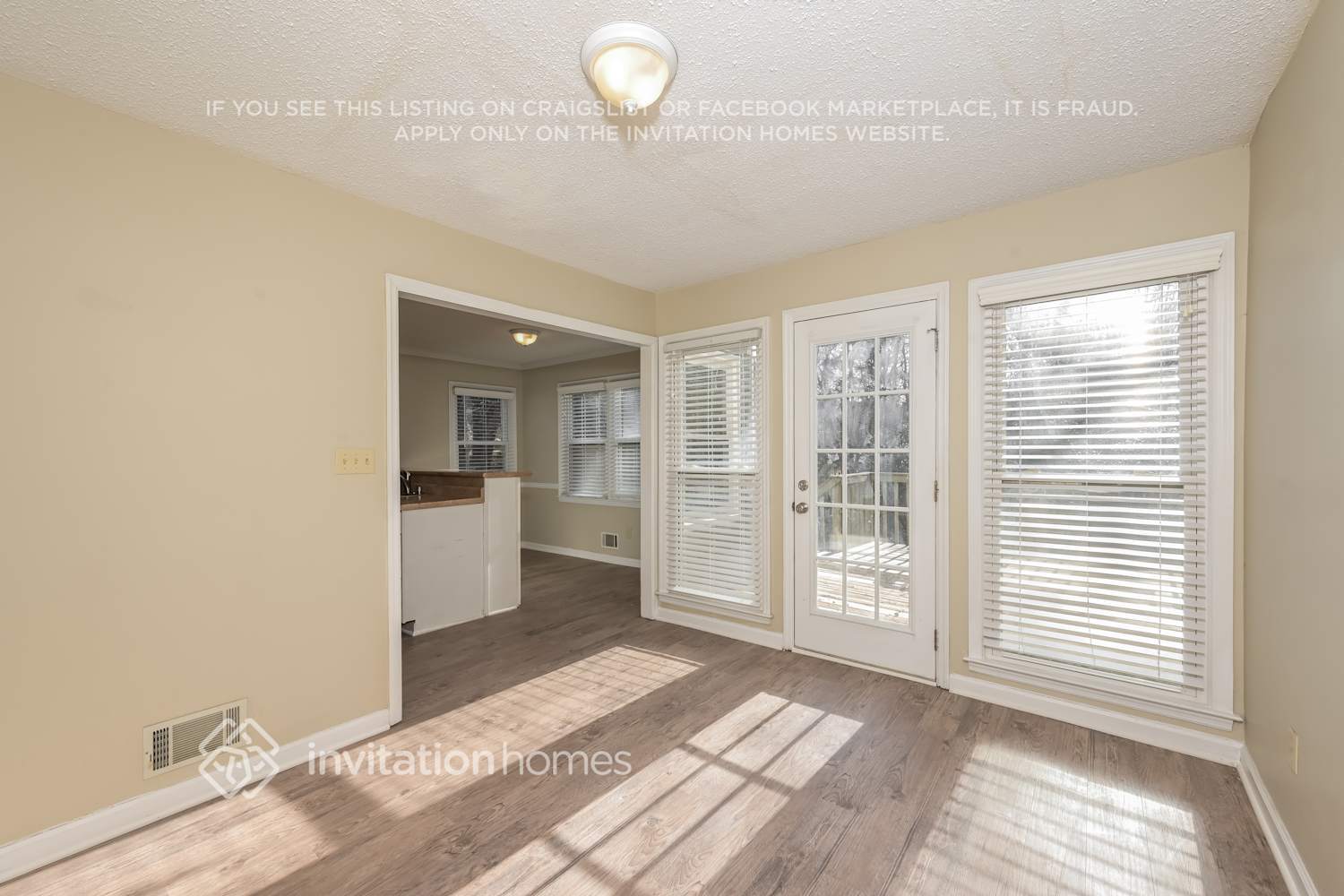 Building Photo - 5024 Logans Run