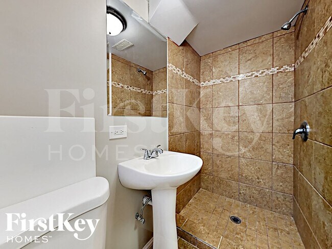 Building Photo - 1546 Highridge Pkwy