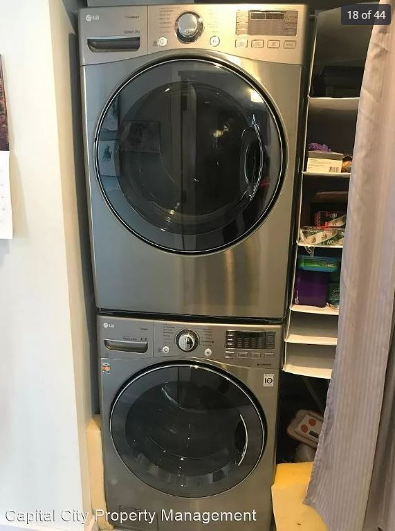 Building Photo - 700 Grand Ave