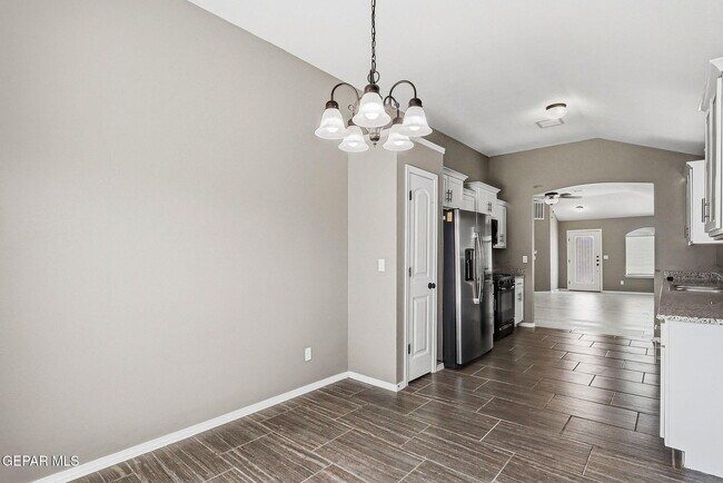 Building Photo - 14609 Carlo Alvarado Dr