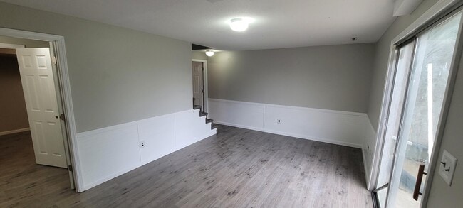 Building Photo - 1457 S Sonora Dr