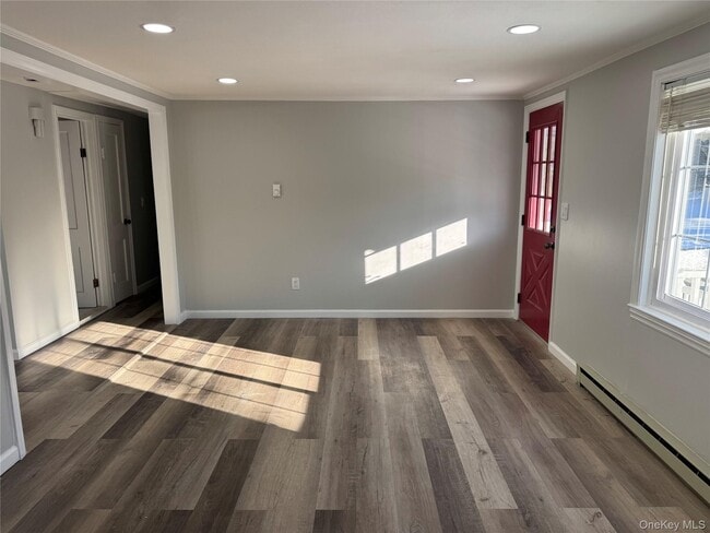 Building Photo - 81 Oakside Rd