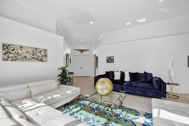Building Photo - 4553 Barclay Fair Way