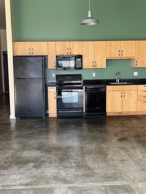 Primary Photo - 10970 International Blvd