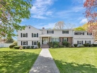 Building Photo - 16 Indian Rock Dr