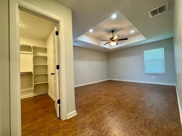 Building Photo - 306 Lion Dr N