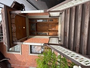 Building Photo - 1644 N Winchester Ave
