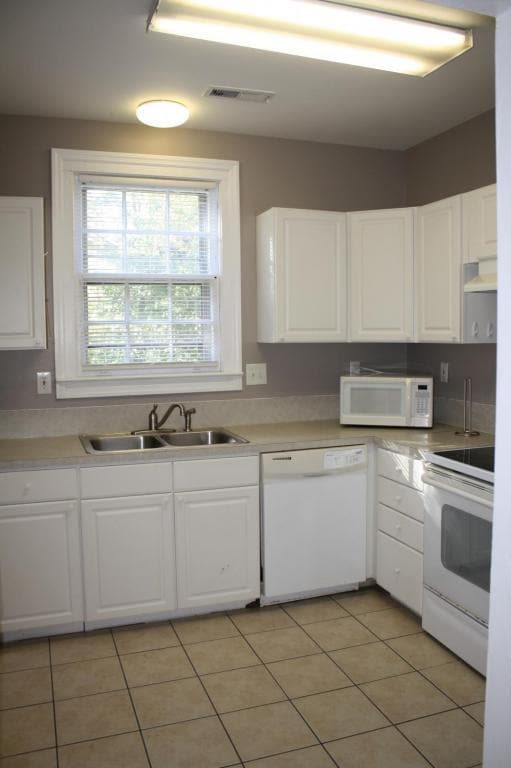 Building Photo - 935 Ashley Ave